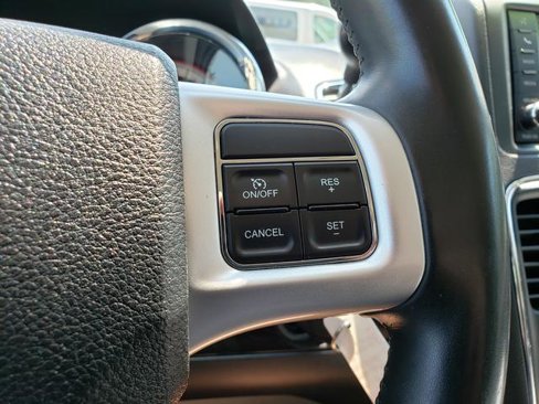 Used 2017 Dodge Grand Caravan SE w/ Power Window Group image 21