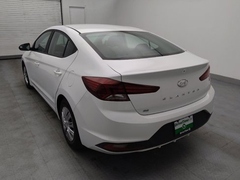 Used 2019 Hyundai Elantra SE w/ Cargo Package image 5