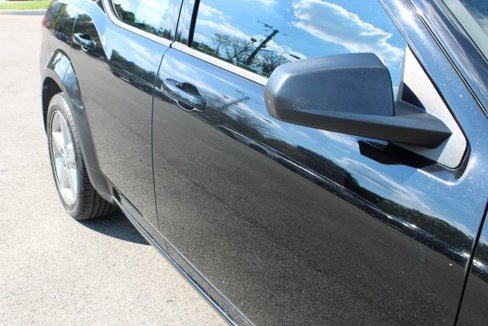 Used 2013 Dodge Avenger SE image 48