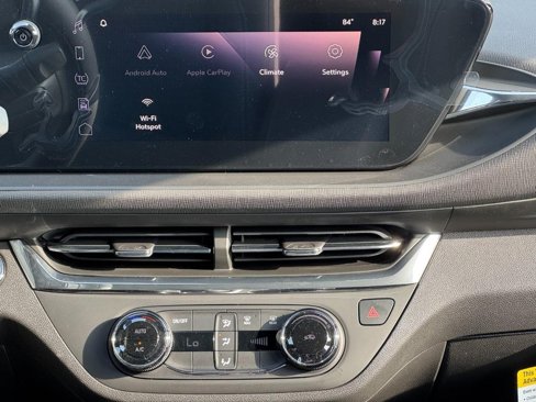 New 2025 Buick Envista Preferred w/ Convenience II Package image 13