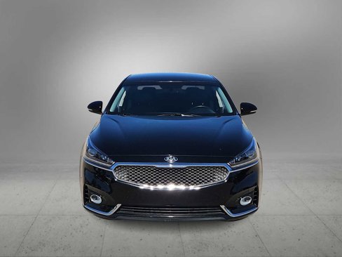 Used 2019 Kia Cadenza Premium image 3