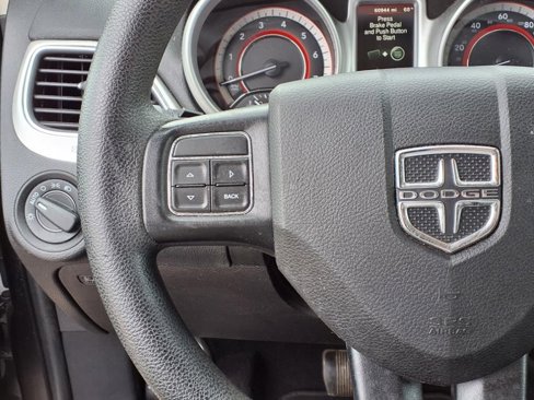 Used 2020 Dodge Journey SE w/ Blacktop Package image 17