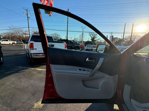 Used 2013 Nissan Rogue SL image 10
