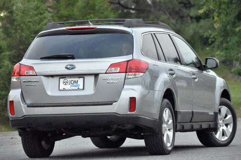 Used 2011 Subaru Outback 3.6R Limited image 5
