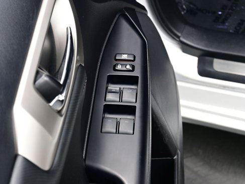 Used 2014 Lexus CT 200h image 10