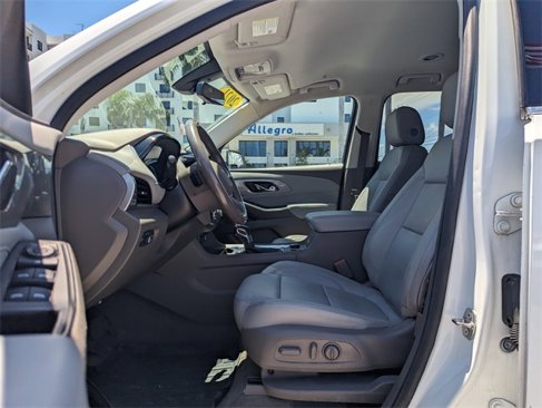 Used 2021 Chevrolet Traverse LT w/ LT Premium Package image 6