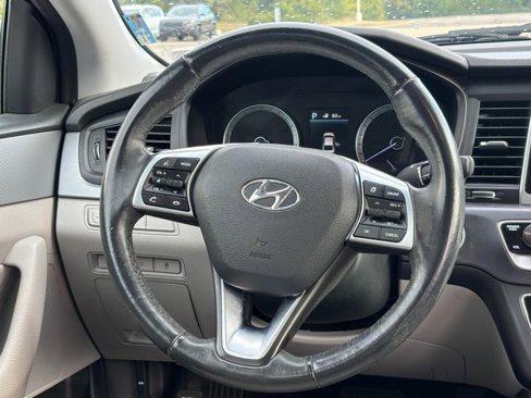 Used 2019 Hyundai Sonata SEL image 14