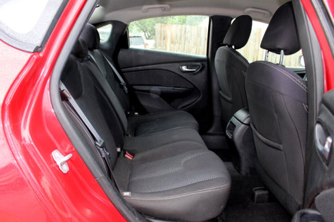 Used 2014 Dodge Dart SXT image 33