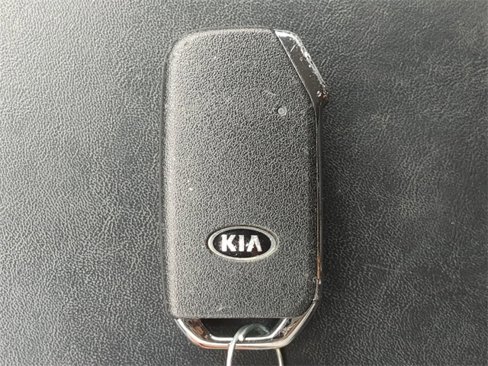 Used 2020 Kia Telluride LX image 34
