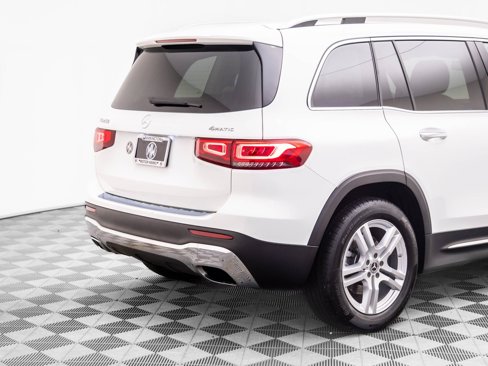 Certified 2020 Mercedes-Benz GLB 250 4MATIC image 37