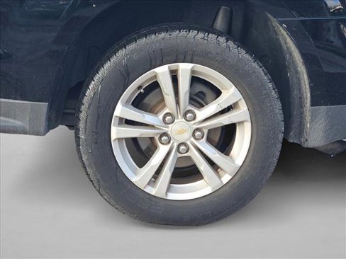 Used 2017 Chevrolet Equinox LS image 8