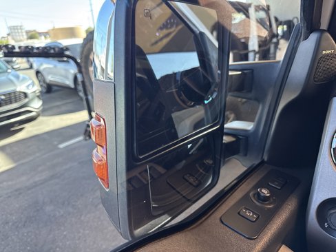 Used 2013 Ford F350 Lariat image 35