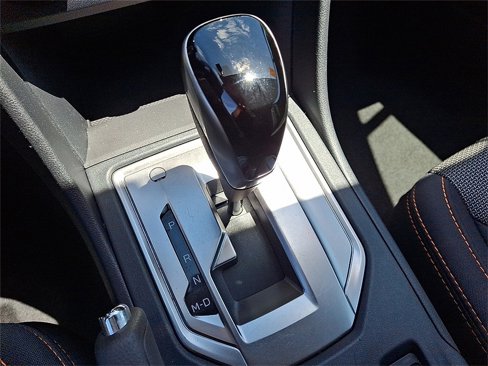 Used 2019 Subaru Crosstrek 2.0i Premium w/ Eyesight System image 15