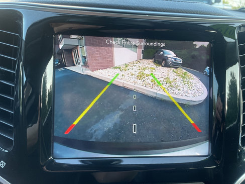 Used 2019 Jeep Cherokee Limited image 55