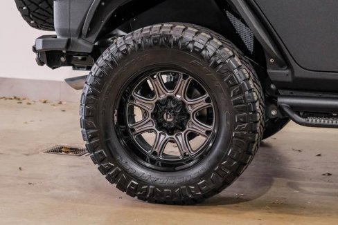 Used 2024 Jeep Wrangler Unlimited Sport image 39