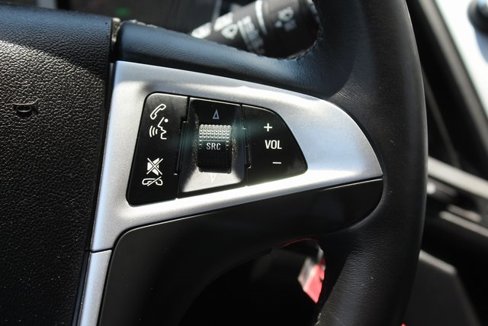 Used 2015 Chevrolet Equinox LT w/ Driver Convenience Package image 19