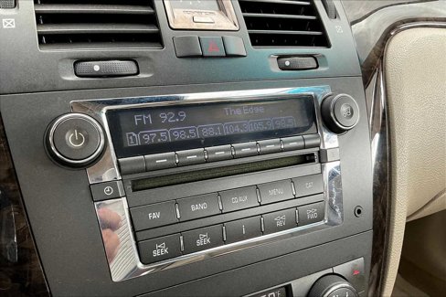 Used 2008 Cadillac DTS w/ Trunk Convenience Package image 28