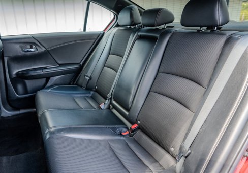 Used 2017 Honda Accord Sport image 28