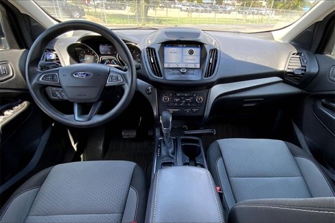 Used 2019 Ford Escape SE image 16