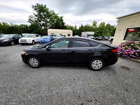 Used 2019 Ford Fusion S image 4