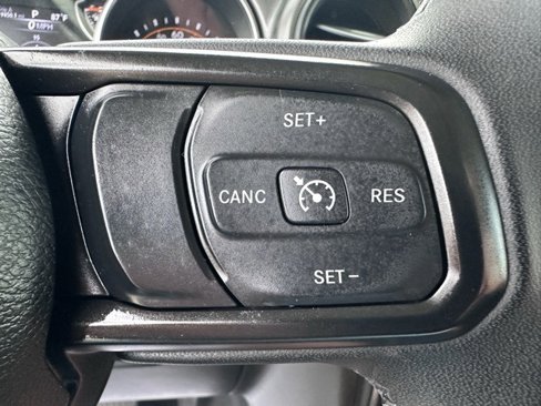 Certified 2023 Jeep Gladiator Sport image 15