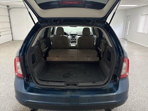 Used 2011 Ford Edge SEL image 17