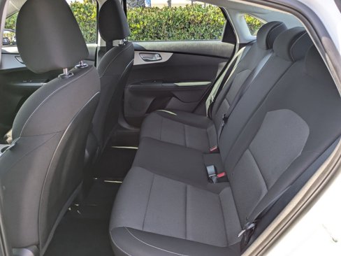 Used 2023 Kia Forte LXS image 13