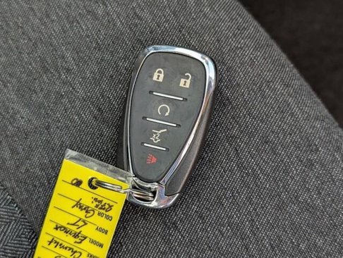 Used 2023 Chevrolet Equinox LT image 40