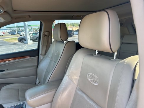 Used 2012 Jeep Grand Cherokee Overland image 4