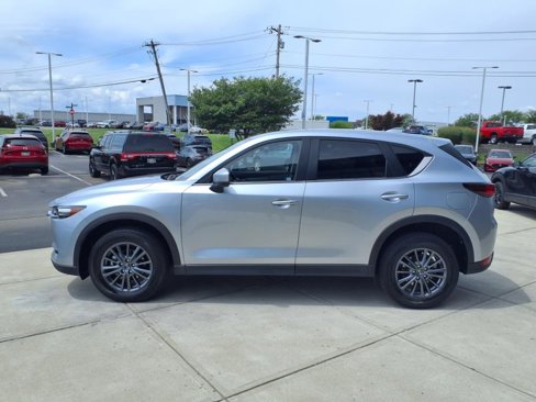 Used 2021 MAZDA CX-5 Touring image 3