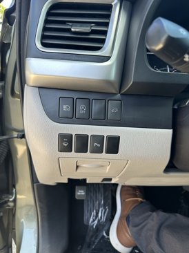 Used 2018 Toyota Highlander Limited image 17