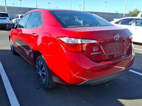 Used 2016 Toyota Corolla LE image 4