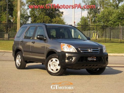 Used 2005 Honda CR-V LX image 1