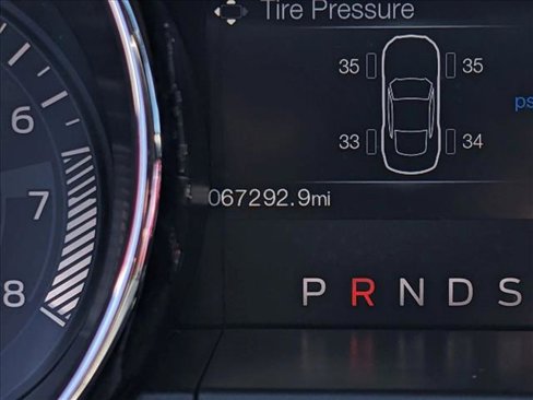 Used 2017 Ford Mustang Premium image 11