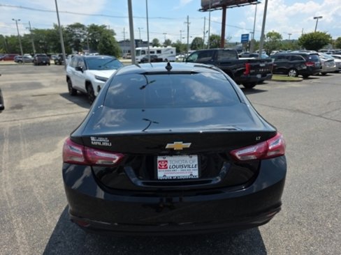 Used 2022 Chevrolet Malibu LT image 5