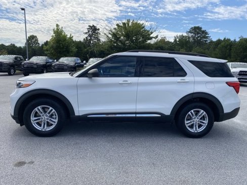 Used 2020 Ford Explorer XLT w/ Equipment Group 202A image 7