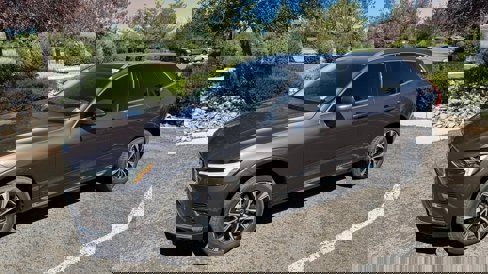 Certified 2023 Volvo XC60 B5 Plus w/ Protection Package Premier image 1