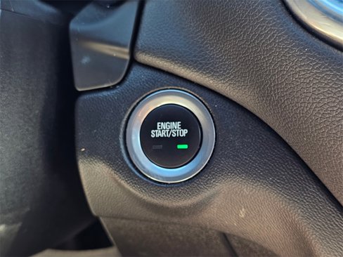 Used 2019 Chevrolet Equinox LT image 23