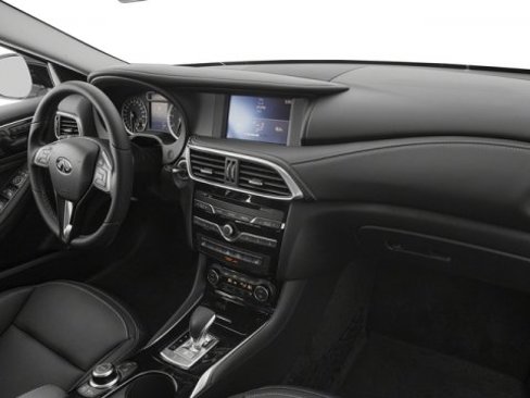 Used 2018 INFINITI QX30 image 19