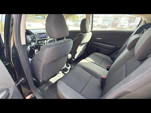 Used 2022 Honda HR-V LX image 23