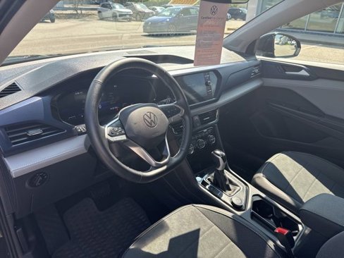 Certified 2024 Volkswagen Taos SE image 26
