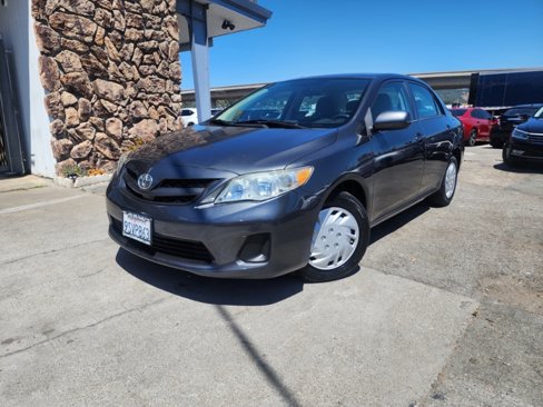 Used 2013 Toyota Corolla L image 2