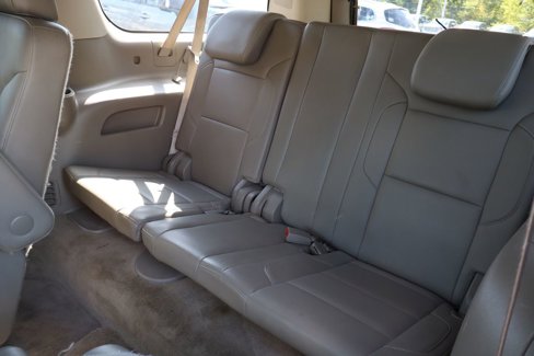 Used 2015 Chevrolet Suburban LT image 48