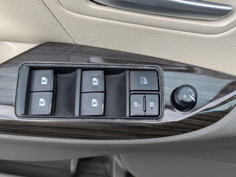 Used 2015 Toyota Sienna XLE Premium image 21