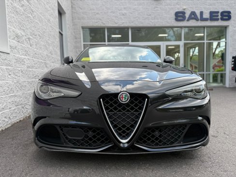 Used 2021 Alfa Romeo Giulia Quadrifoglio image 8