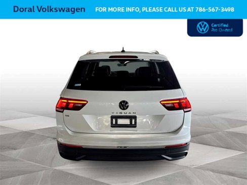 Certified 2023 Volkswagen Tiguan SE image 7