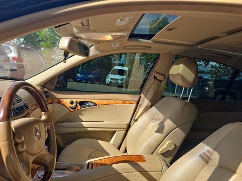 Used 2008 Mercedes-Benz E 350 Sport image 9