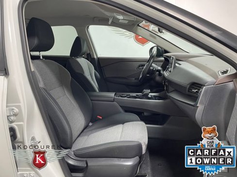 Used 2022 Nissan Rogue S image 22