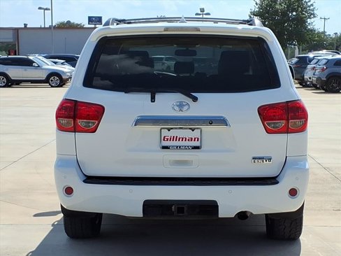 Used 2014 Toyota Sequoia Limited image 8
