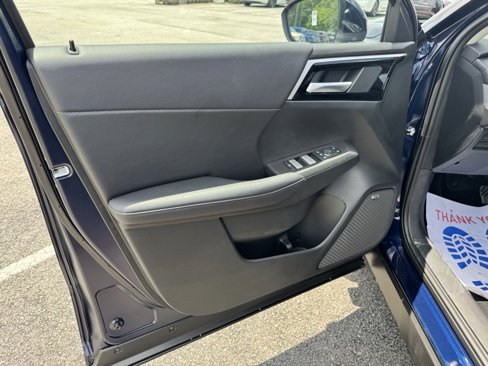 New 2025 Mitsubishi Outlander SE image 12